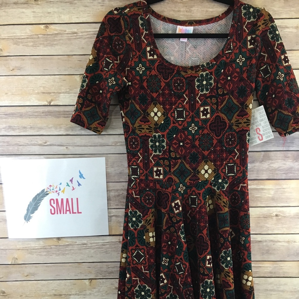 LuLaRoe Nicole Dress